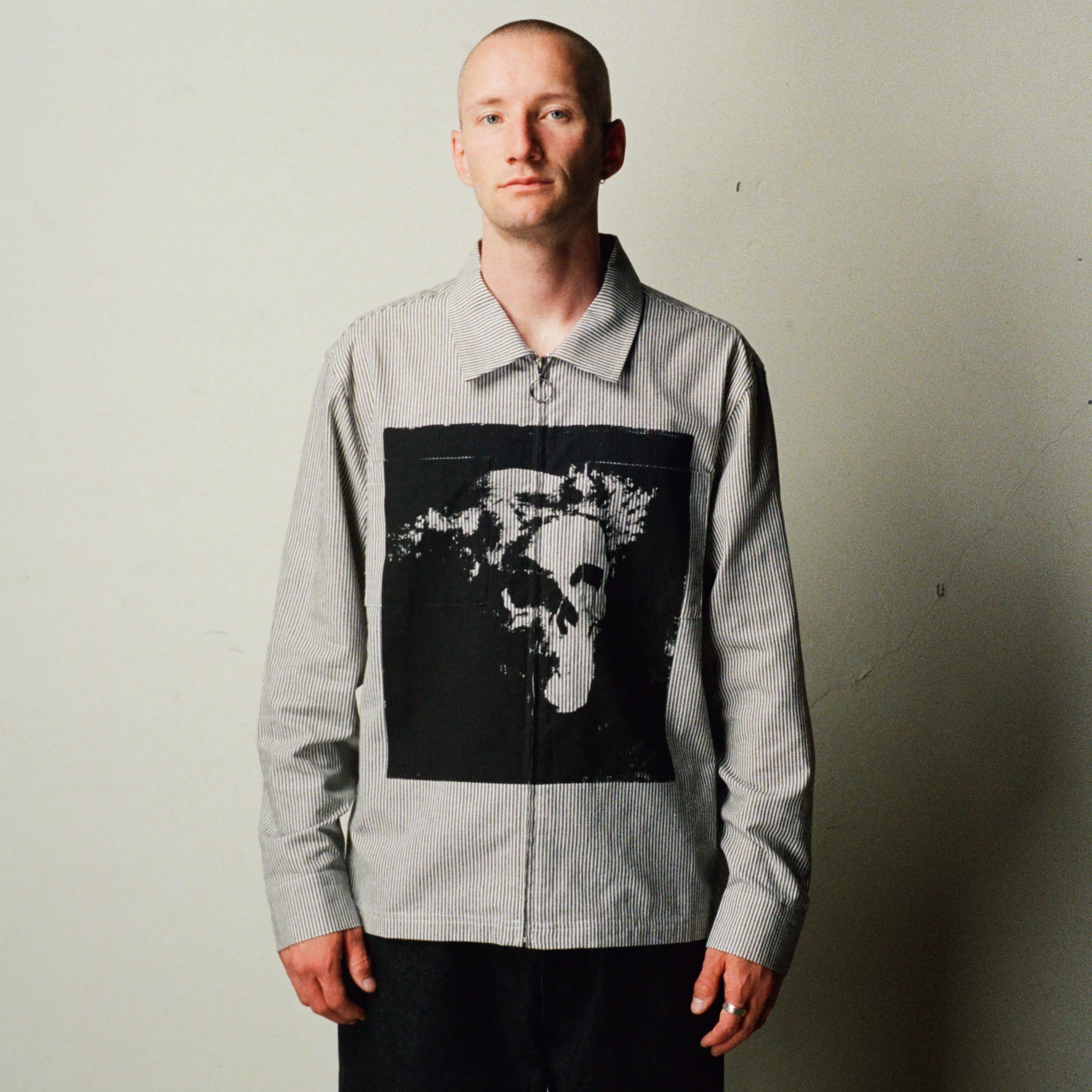 Crowned Printed Oxford Zip Shirt - Image 7