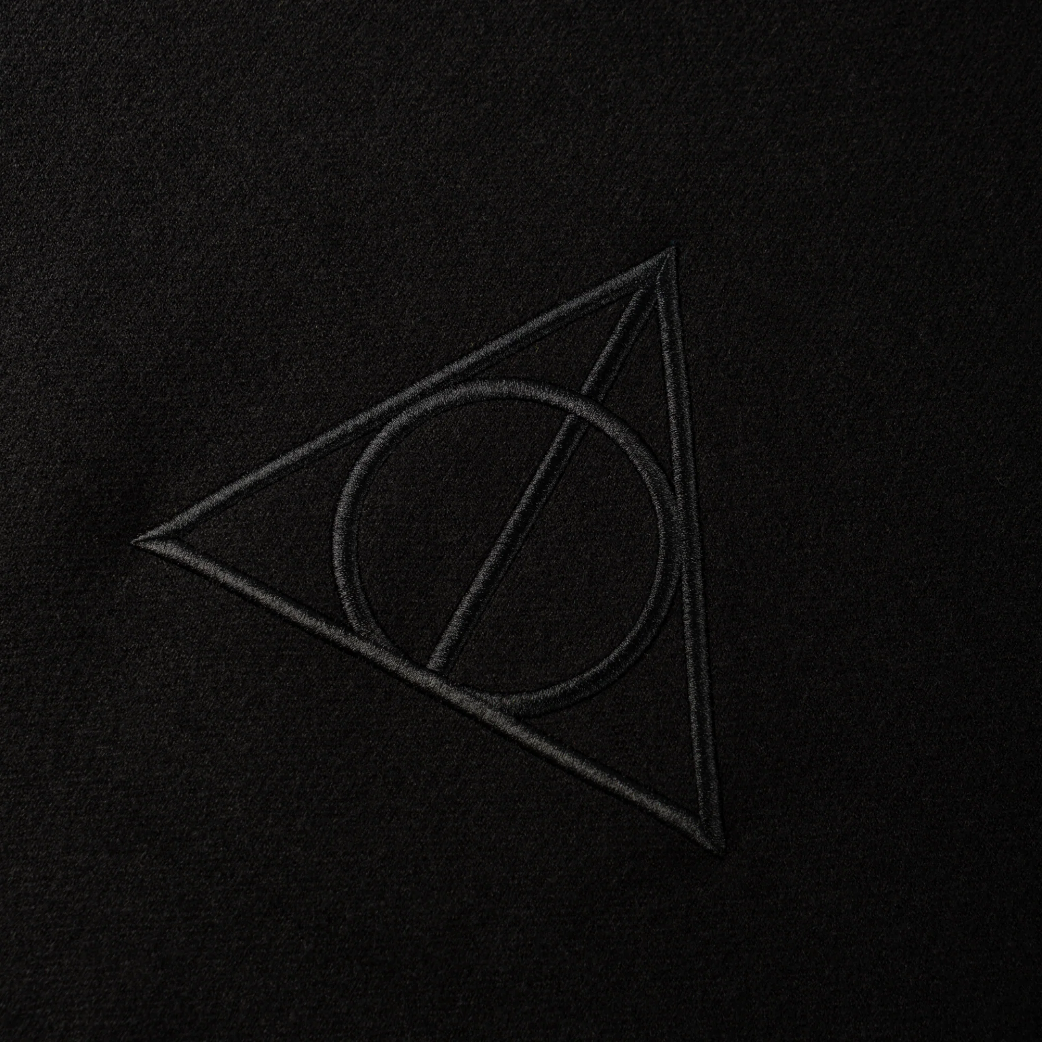 HARRY POTTER X WELCOME - Deathly Hallows Sweater - Image 2