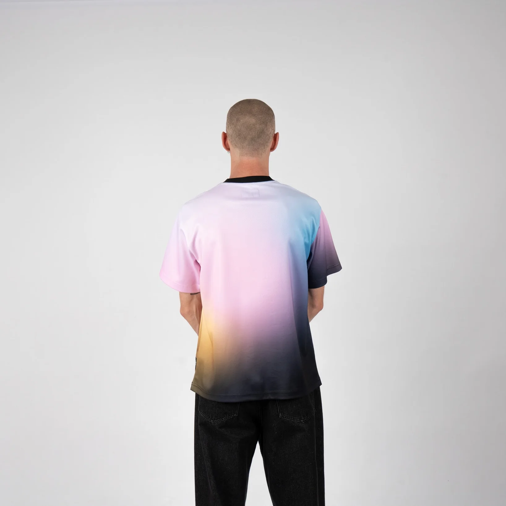 Pitch Micromesh Soccer Jersey - Image 5